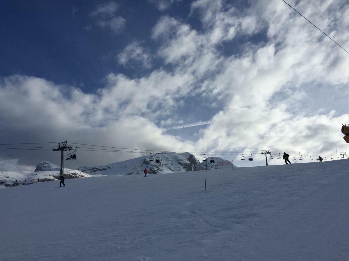 Eden Sur Les Pistes Avec Vue Panoramique Sur La Vallee La Joue du Loup Exterior foto